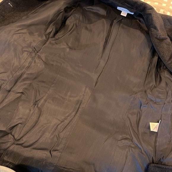 Black Coat - Picture 5 of 6